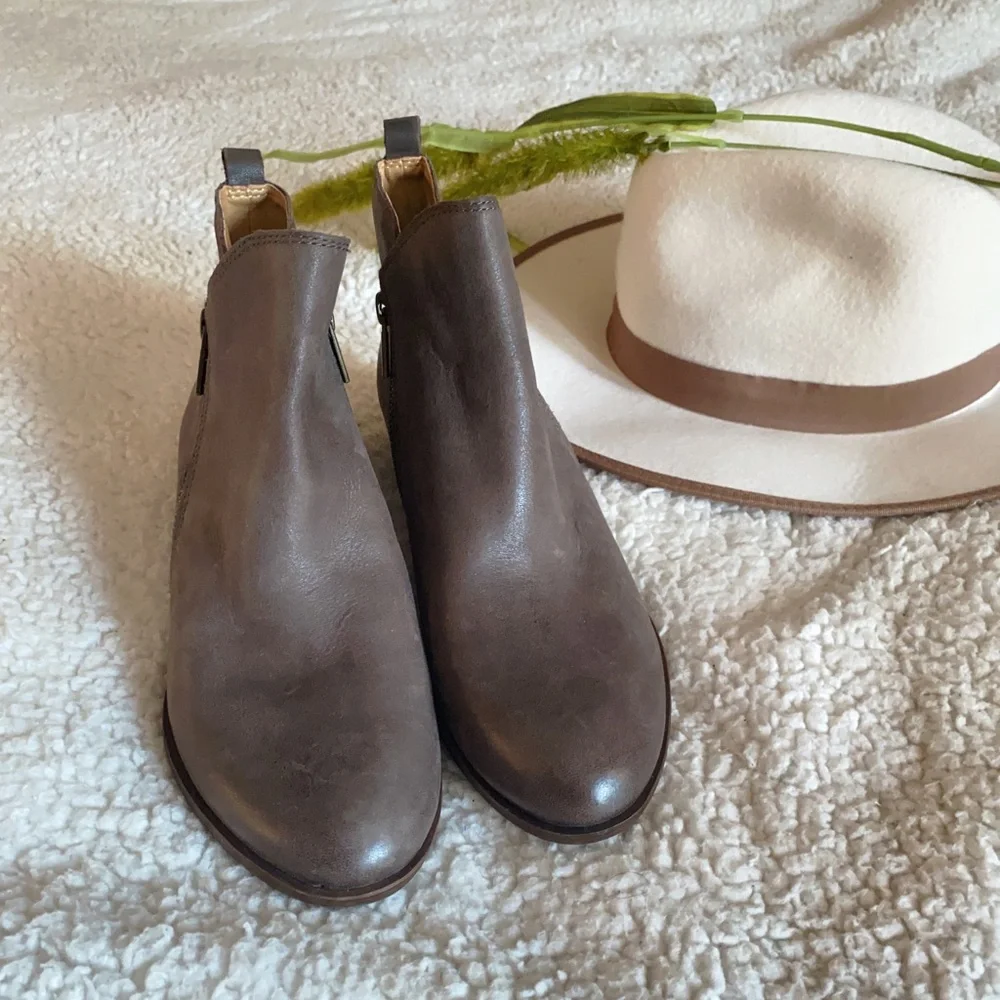 Lucky Brand the Bryton leather ankle boots - Picture 11 of 11